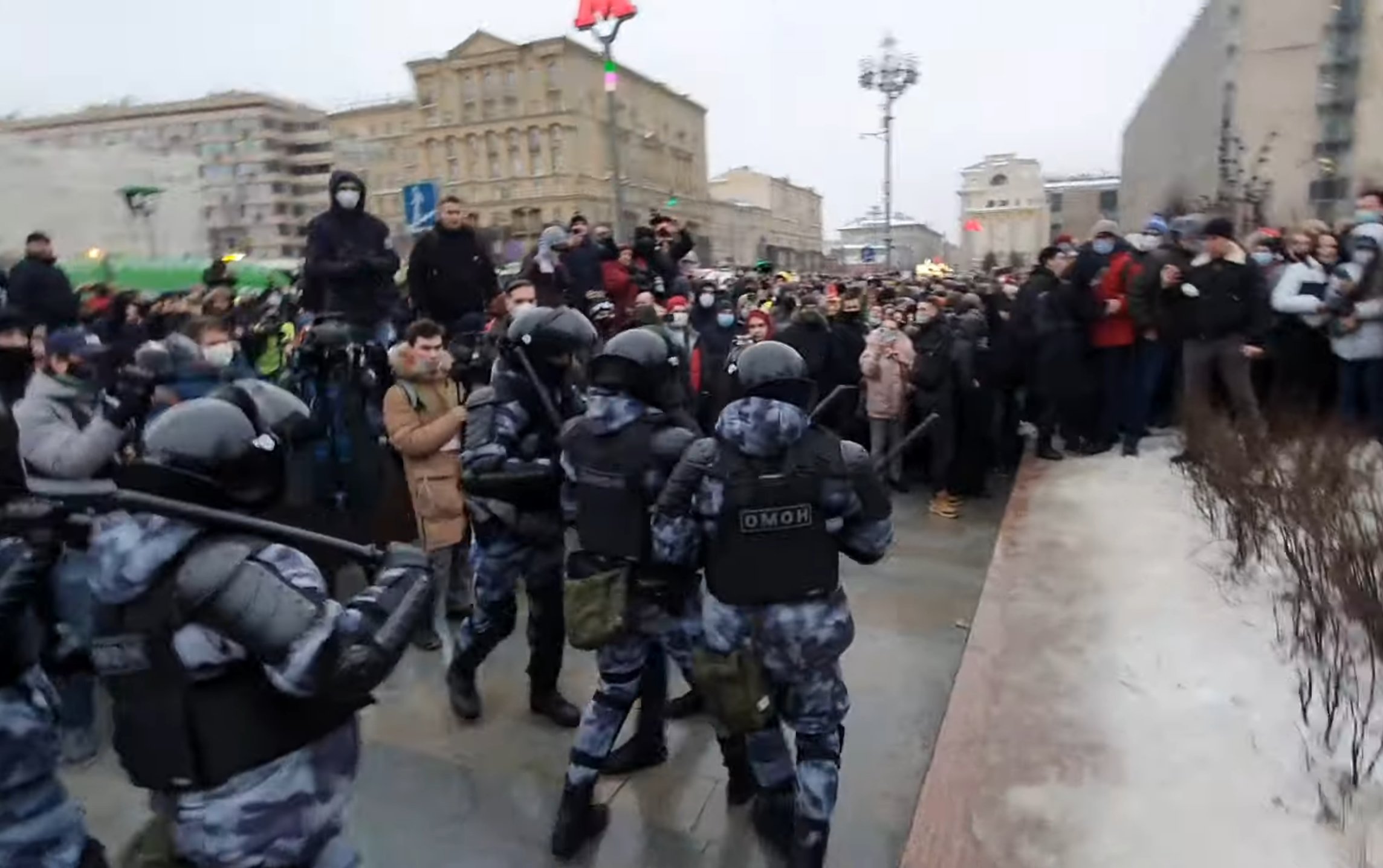 Стоп-кадр из видео © KM.RU, Стоп-кадры из видео