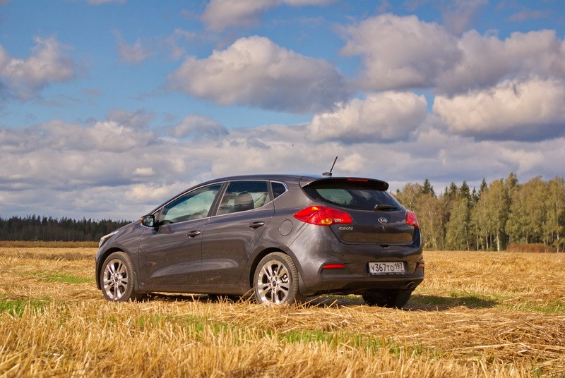© KM.RU, Кирилл Савченко Kia Cee’d © KM.RU, Кирилл Савченко