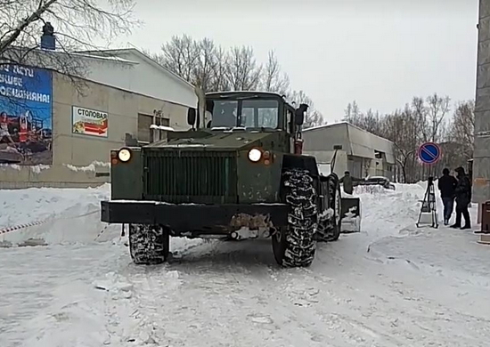 Войска Восточного военного округа спасают жителей от природных катаклизмов