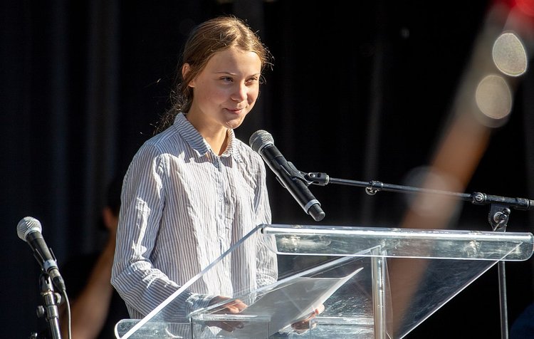 Фото Lëa-Kim Châteauneuf с сайта wikimedia.org