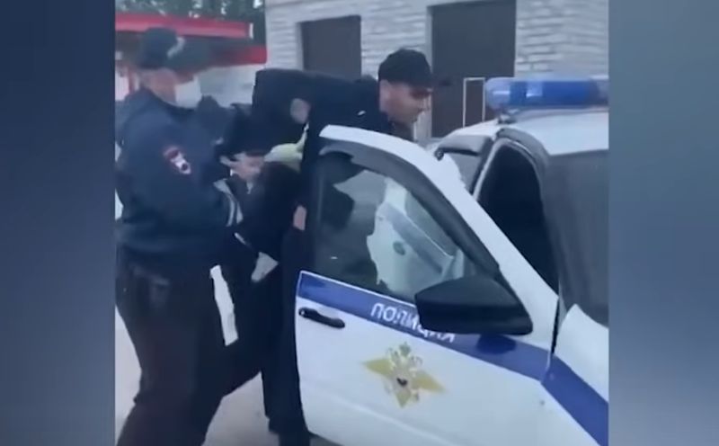 Стоп-кадр из видео в YouTube
