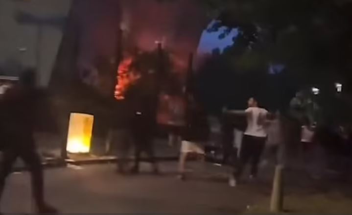 Стоп-кадр из видео Daily Mail