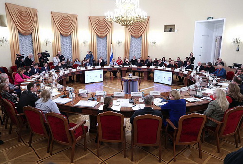 Киноиндустрия на распутье: кассовые рекорды vs. творческий кризис