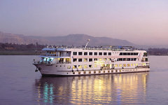 Круизный теплоход на Ниле, фото: citystarstours.com