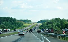 Трасса М-2 «Крым». Фото с сайта panoramio.com Трасса М-2 «Крым». Фото с сайта panoramio.com