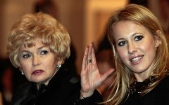 Людмила Нарусова и Ксения Собчак © РИА Новости, Алексей Даничев Людмила Нарусова и Ксения Собчак © РИА Новости, Алексей Даничев