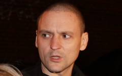 Сергей Удальцов после допроса в СК © KM.RU, Филипп Киреев Сергей Удальцов после допроса в СК © KM.RU, Филипп Киреев