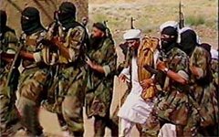 Боевики «Аль-Каиды». Фото с сайта bnp.org.uk Боевики «Аль-Каиды». Фото с сайта bnp.org.uk