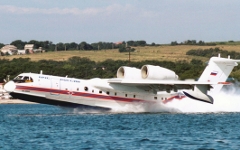 Самолет Бе-200. Фото с сайта mchs.gov.ru Самолет Бе-200. Фото с сайта mchs.gov.ru