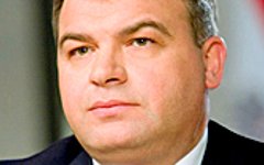 Анатолий Сердюков. Фото с сайта mil.ru