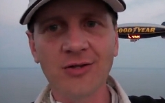 Джонатан Трапп. Кадр из видео на YouTube Джонатан Трапп. Кадр из видео на YouTube