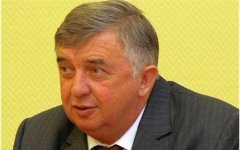 Александр Кушнарев. Фото с сайта gorod55.ru Александр Кушнарев. Фото с сайта gorod55.ru