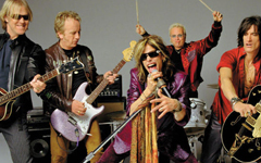 Aerosmith, фото с сайта apelzin.ru Aerosmith, фото с сайта apelzin.ru