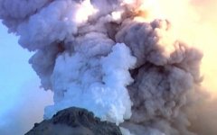 Извержение вулкана Шивелуч. Фото с сайта ecocollaps.ru Извержение вулкана Шивелуч. Фото с сайта ecocollaps.ru