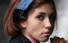 Надежда Толоконникова. Фото с poplar89.livejournal.com