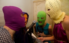 Участницы Pussy Riot. Фото: pussy-riot.livejournal.com