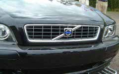 Volvo V40, фото: carnroad.ru