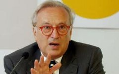 Ханнес Свобода. Фото с сайта abcnews.al Ханнес Свобода. Фото с сайта abcnews.al