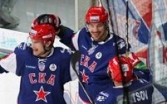 Хоккеисты СКА. Фото с сайта www.bia-news.ru Хоккеисты СКА. Фото с сайта www.bia-news.ru