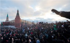 Беспорядки на Манежной площади Москвы. Фото с nibler.ru Беспорядки на Манежной площади Москвы. Фото с nibler.ru