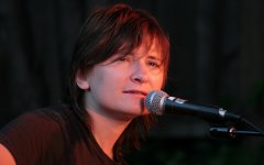 Диана Арбенина, фото с сайта livejournal.com