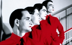 Kraftwerk, фото с сайта apelzin.ru