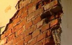 Обрушение стены в Туле. Фото с сайта tulatype.ru