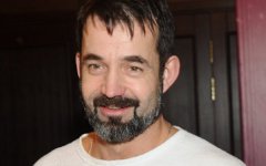Дмитрий Певцов, фото с сайта tv-kino.com Дмитрий Певцов, фото с сайта tv-kino.com