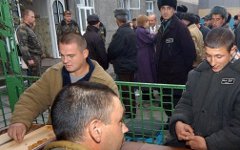 Российские заключенные, фото с сайта runews.su