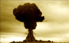 Ядерный взрыв. Фото с сайта seismos-u.ifz.ru Ядерный взрыв. Фото с сайта seismos-u.ifz.ru