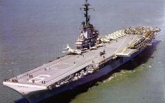 Штурмовой корабль USS Essex. Фото с сайта astronaut.ru Штурмовой корабль USS Essex. Фото с сайта astronaut.ru