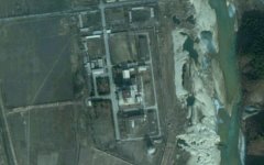 Реактор в Йонбене. Скриншот с wikimapia.org Реактор в Йонбене. Скриншот wikimapia.org