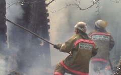 Ликвидация возгорания. Фото с официального сайта МЧС РФ Ликвидация возгорания. Фото с официального сайта МЧС РФ