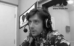 Михаил Кравченко на «Финам FM». Стоп-кадр с видео YouTube пользователя finamfm Михаил Кравченко на «Финам FM». Стоп-кадр с видео YouTube пользователя finamfm