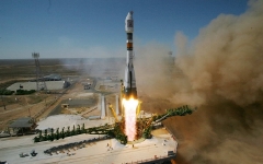 Запуск ракеты. Фото с сайта federalspace.ru Запуск ракеты. Фото с сайта federalspace.ru