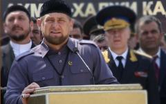 Рамзан Кадыров. Фото с сайта chechnya.gov.ru