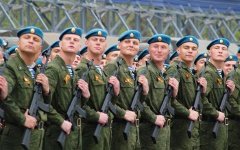 Десантники. Фото с сайта desantura.ru Десантники. Фото с сайта desantura.ru