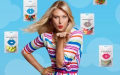 Мария Шарапова. Фото с сайта sugarpova.com Мария Шарапова. Фото с сайта sugarpova.com