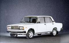 ВАЗ-2107. Фото с сайта autogive.ru ВАЗ-2107. Фото с сайта autogive.ru