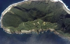 Остров Сенкаку. Фото с сайта wikipedia.org Остров Сенкаку. Фото с сайта wikipedia.org