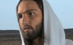 Кадр из «Невинности мусульман». Изображение из видео на YouTube Кадр из «Невинности мусульман». Изображение из видео на YouTube