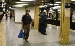 Нью-Йоркское метро. Фото с сайта ookaboo.com Нью-Йоркское метро. Фото с сайта ookaboo.com