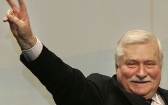 Лех Валенса. Фото с сайта wn.com Лех Валенса. Фото с сайта wn.com