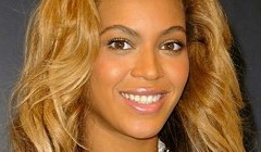Бейонсе. Фото с сайта beyonce.com Бейонсе. Фото с сайта beyonce.com
