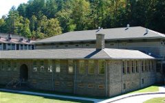 Колледж Хазарда. Фото с сайта hindmansettlement.org Колледж Хазарда. Фото с сайта hindmansettlement.org