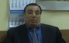 Аслан Усоян. Стоп-кадр с видео в YouTube Аслан Усоян. Стоп-кадр с видео в YouTube