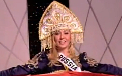 Анна Литвинова. Стоп-кадр с видео в YouTube Анна Литвинова. Стоп-кадр с видео в YouTube
