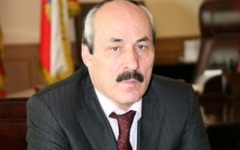 Рамазан Абдулатипов. Фото с сайта islamrf.net Рамазан Абдулатипов. Фото с сайта islamrf.net
