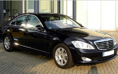 Mercedes S 320. Фото с сайта wikipedia.org Mercedes S 320. Фото с сайта wikipedia.org