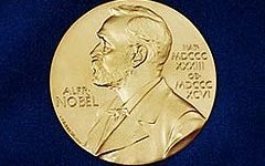Медаль Нобелевского лауреата. Фото с сайта nobelprize.org Медаль Нобелевского лауреата. Фото с сайта nobelprize.org